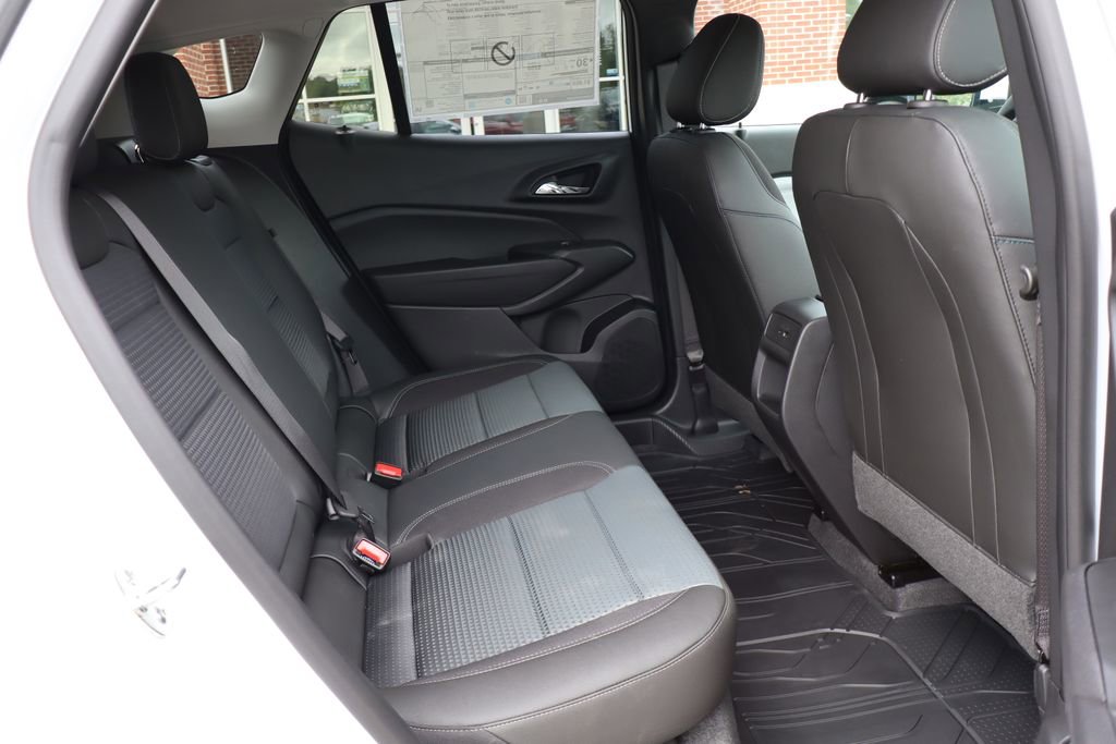 New 2026 Chevrolet Trax LT w/ Driver Confidence Package image 37