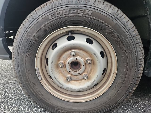 Used 2015 Ford Transit 250 148 Medium Roof RWD image 6
