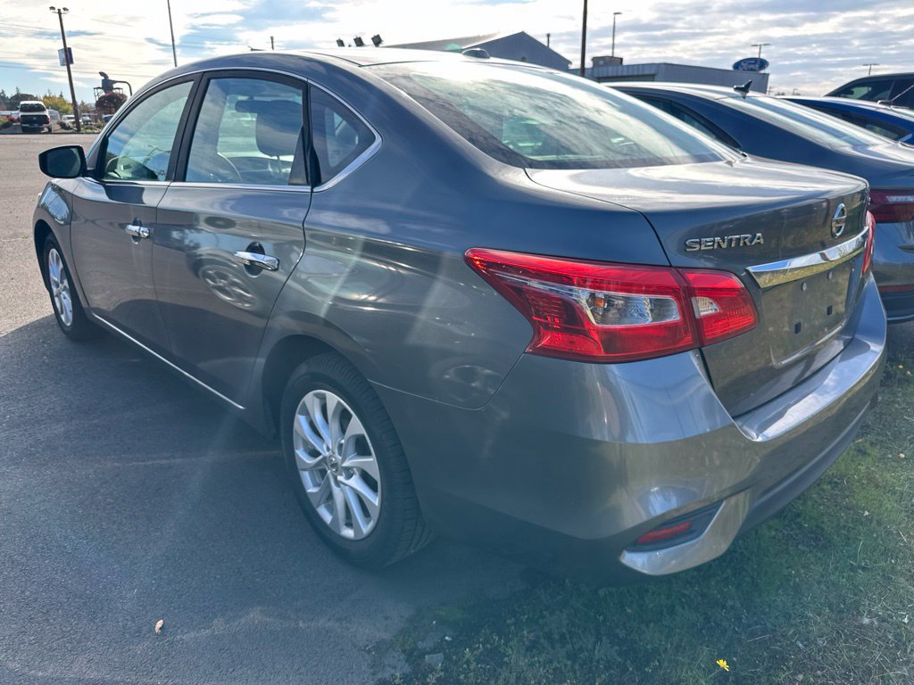 Used 2019 Nissan Sentra SV FWD image 4