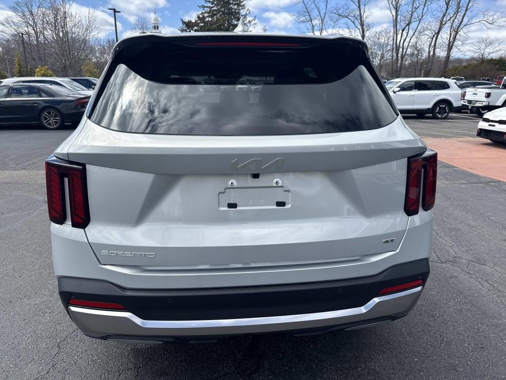 New 2026 Kia Sorento EX image 3