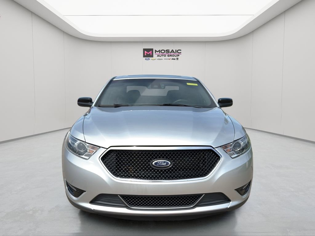 Used 2015 Ford Taurus SHO w/ Technology Package AWD/4WD image 2