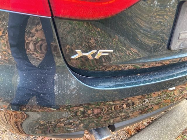 Used 2017 Jaguar XF Premium image 37