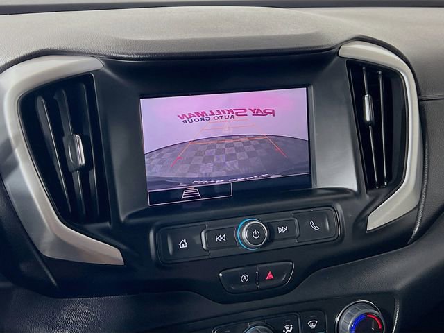 Used 2023 GMC Terrain SLE w/ Driver Convenience Package image 18