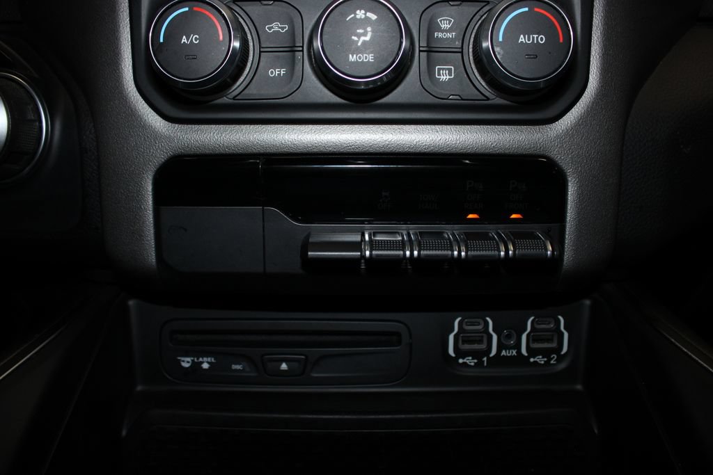Used 2019 RAM 1500 Big Horn AWD/4WD image 11