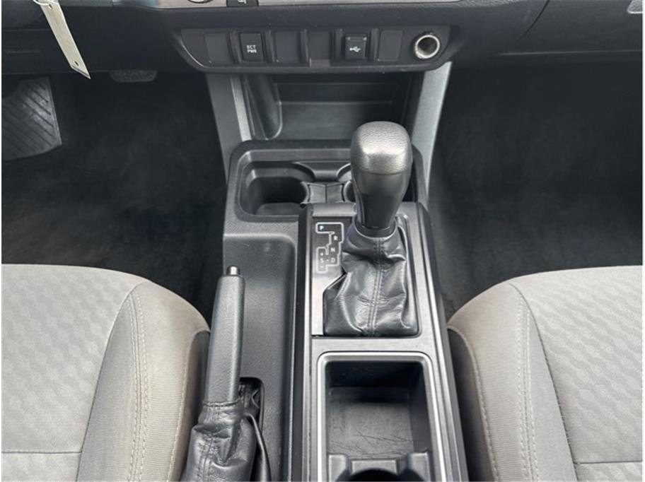 Used 2021 Toyota Tacoma SR image 25