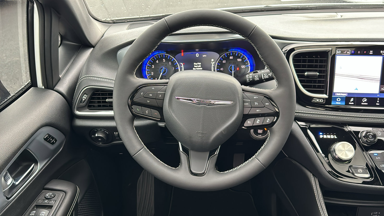 New 2026 Chrysler Pacifica Limited FWD image 18