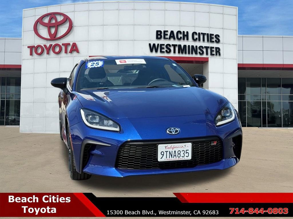 Certified 2025 Toyota GR86 Premium image 3