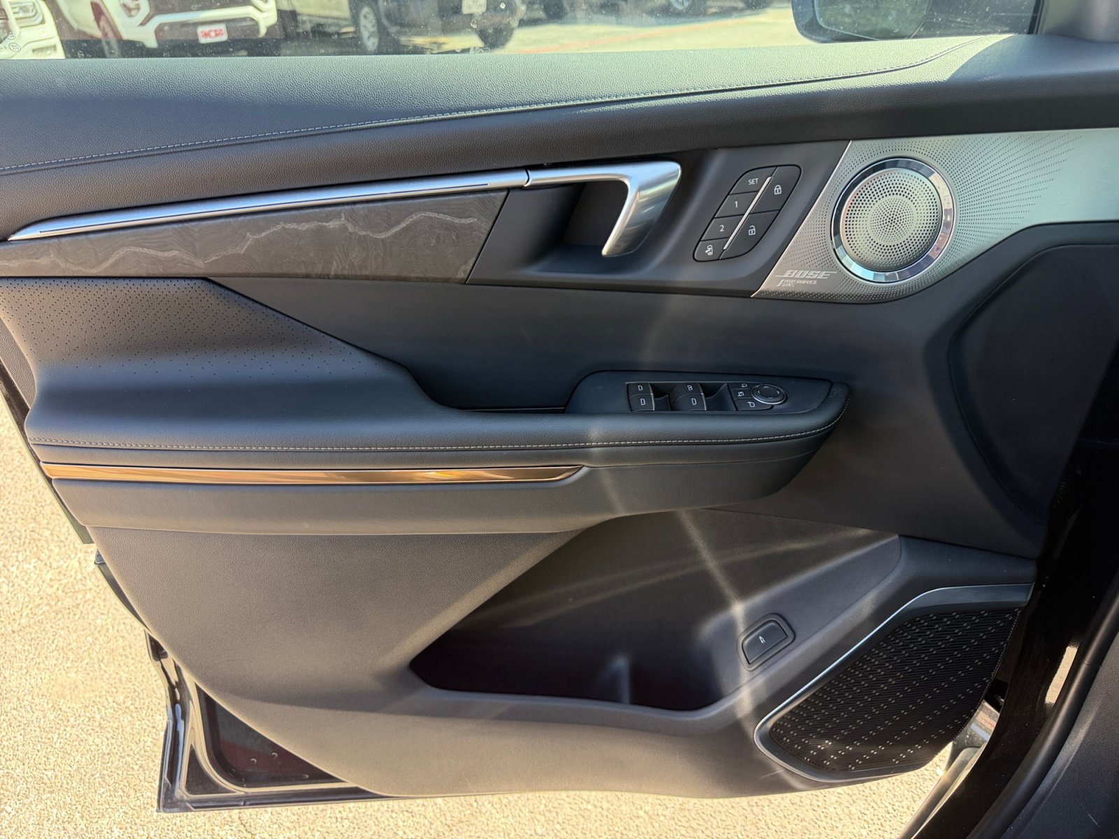 Used 2026 Buick Enclave Avenir w/ Super Cruise Package FWD image 22
