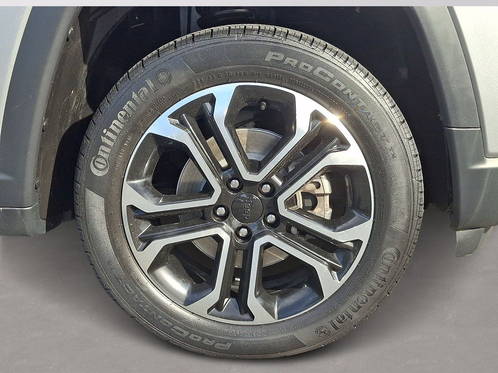 Used 2022 Jeep Compass Limited AWD/4WD image 8