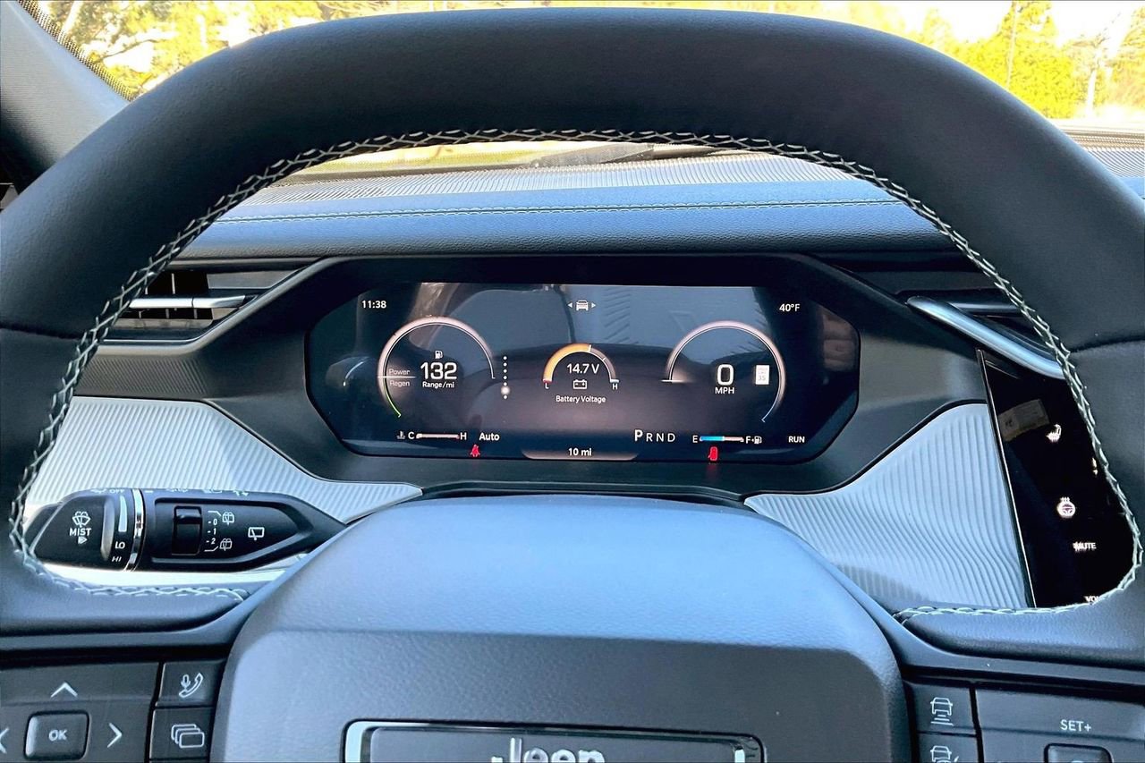 New 2026 Jeep Cherokee Limited image 11