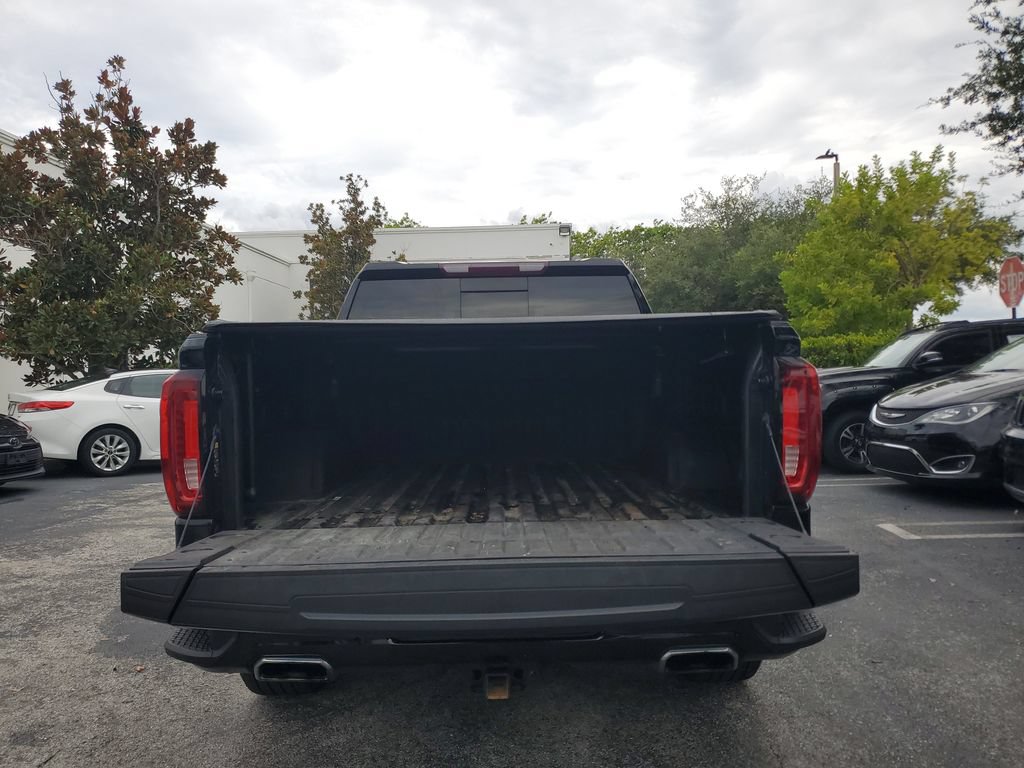 Used 2022 GMC Sierra 1500 Denali w/ Denali Premium Package AWD/4WD image 10