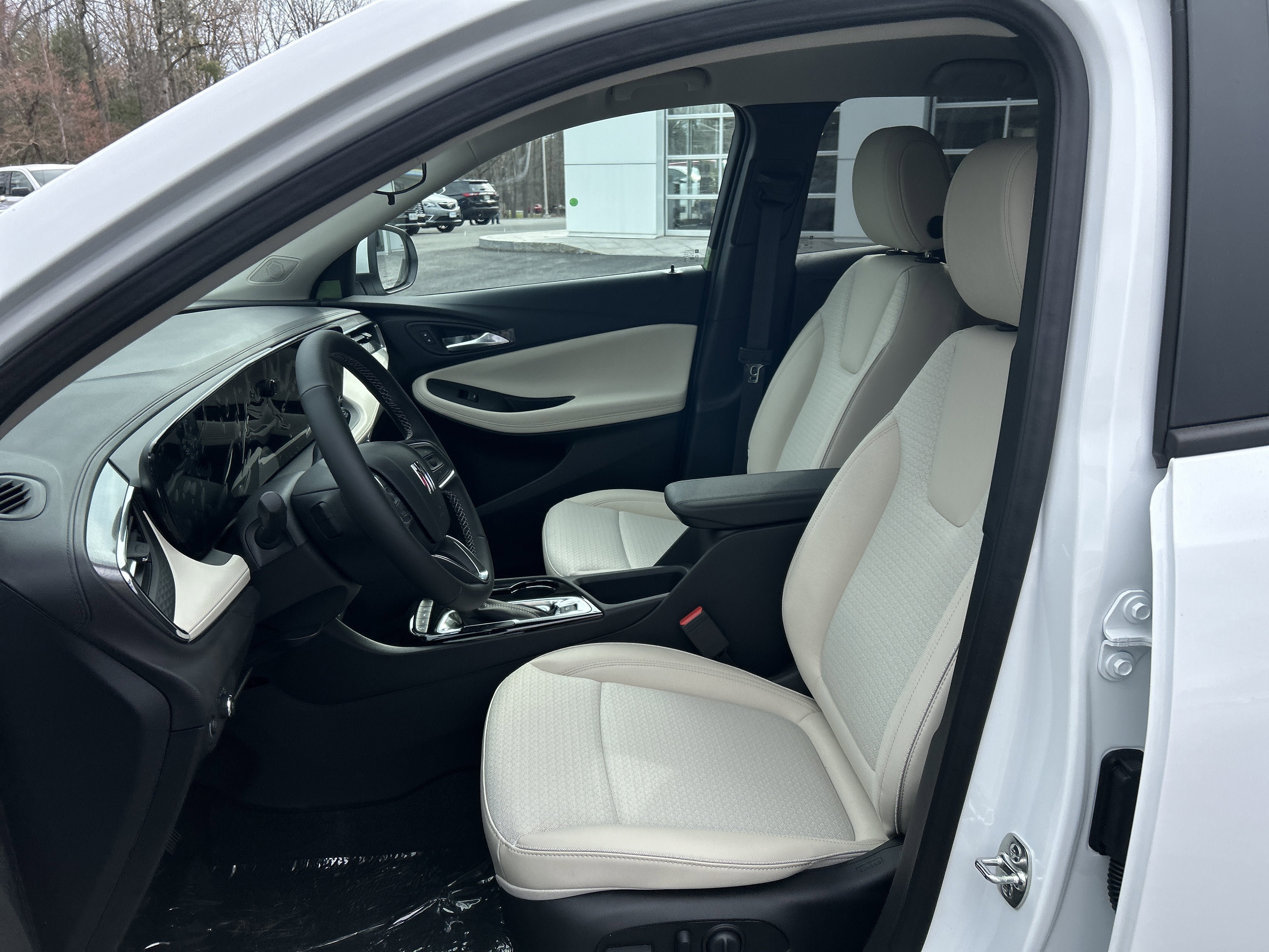 New 2026 Buick Encore GX Preferred w/ Comfort Package AWD/4WD image 14