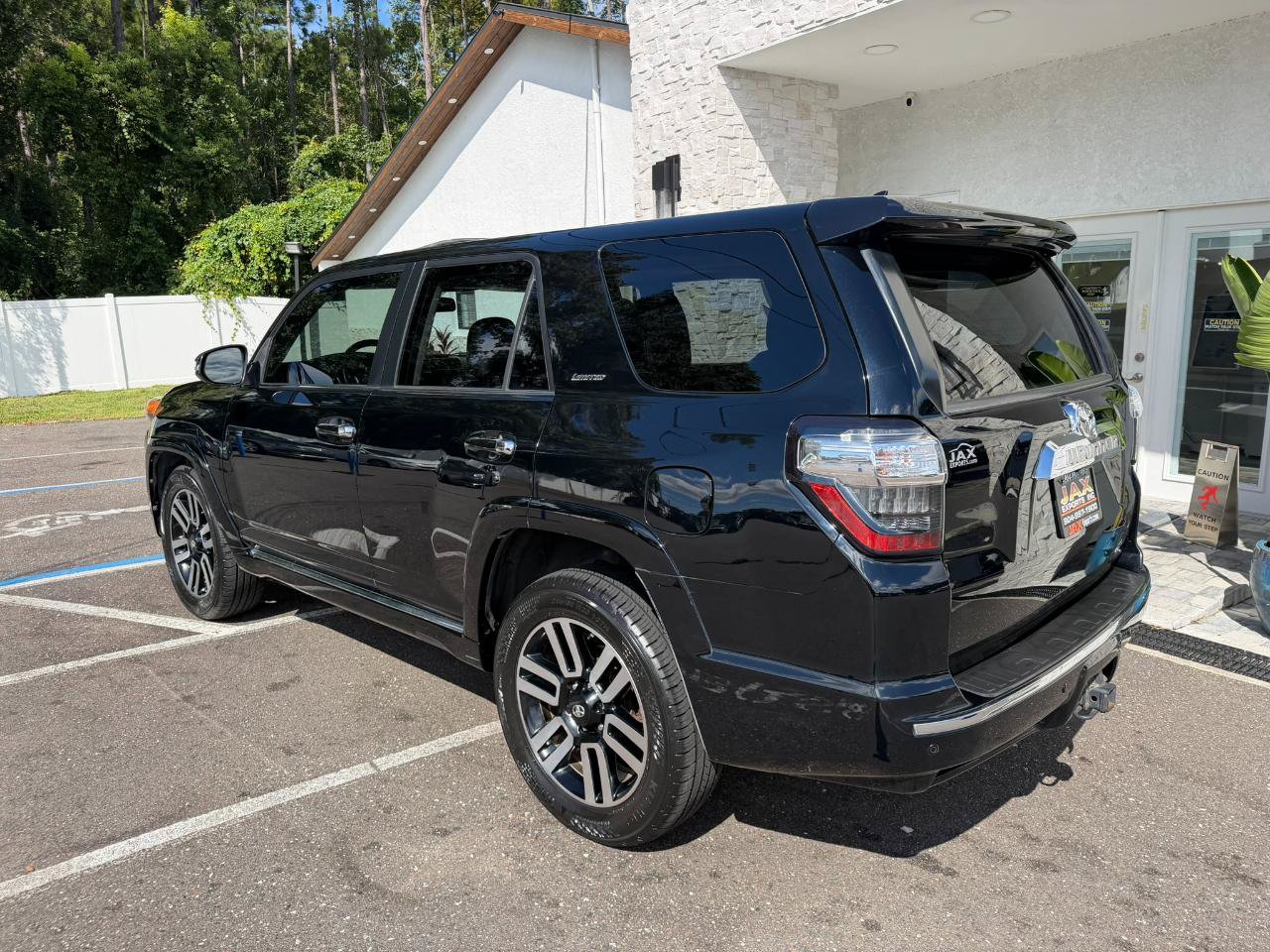 Used 2014 Toyota 4Runner Limited RWD image 11