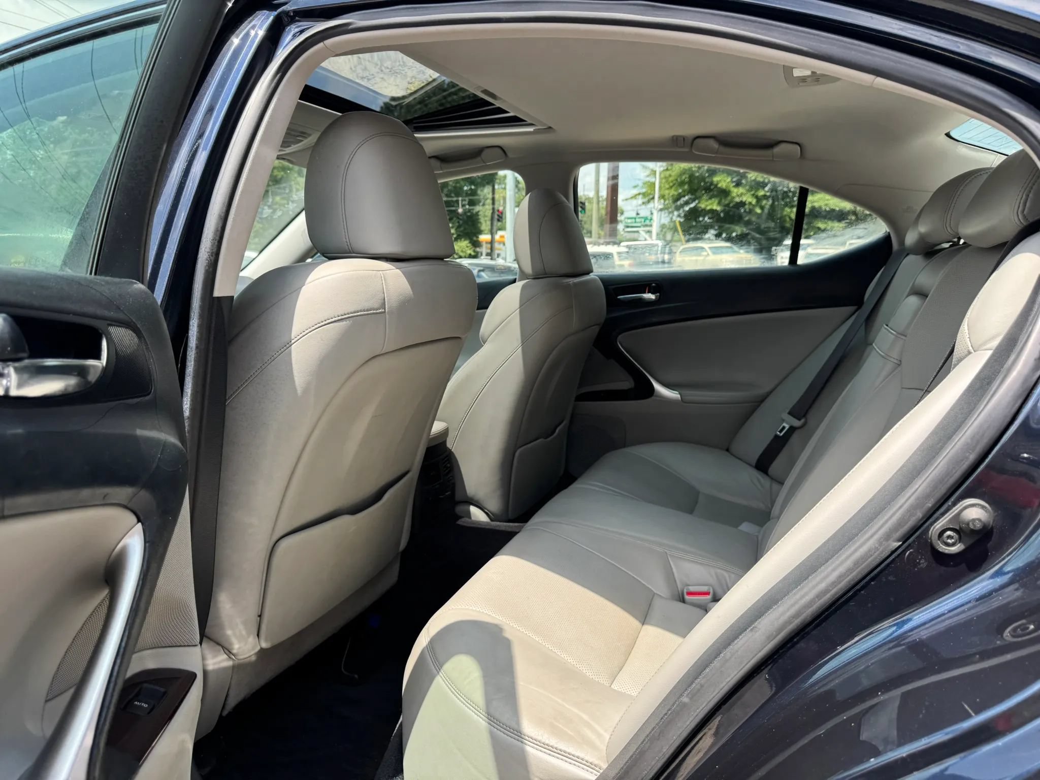 Used 2006 Lexus IS 250 RWD image 24