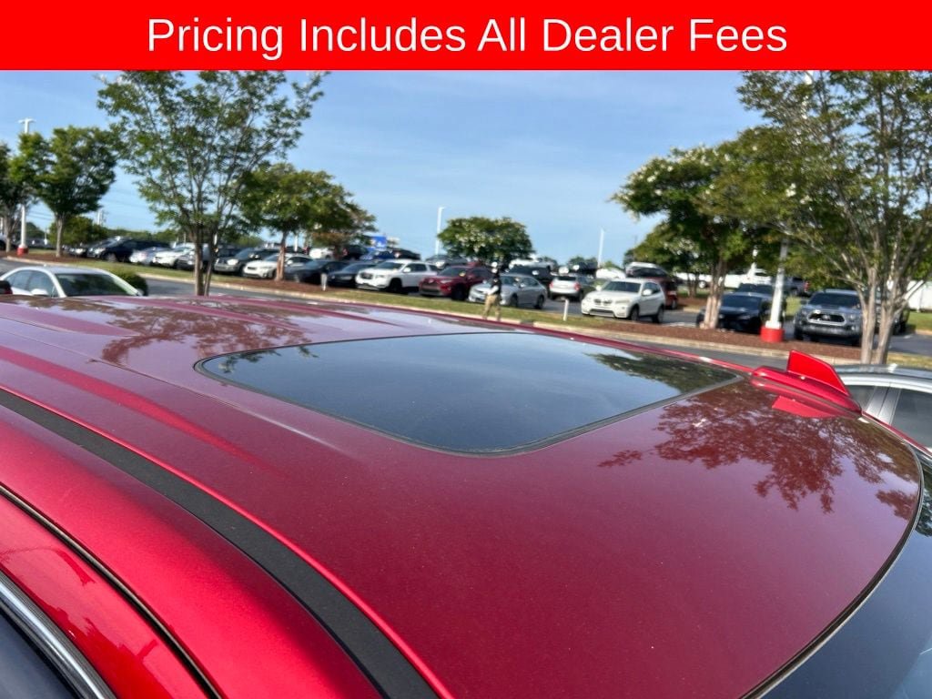 Used 2024 GMC Sierra 1500 Denali w/ Technology Package AWD/4WD image 3