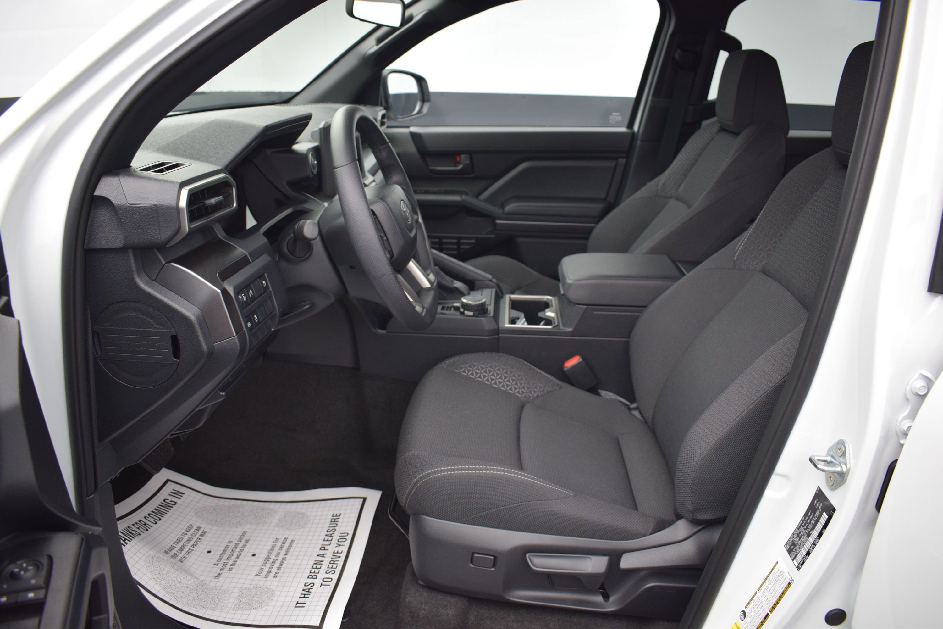 Used 2026 Toyota 4Runner SR5 AWD/4WD image 14