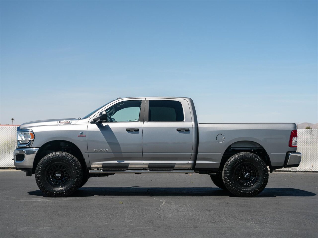 Used 2022 RAM 2500 Big Horn AWD/4WD image 4