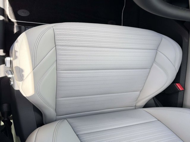New 2026 Lincoln Nautilus Reserve AWD/4WD image 11