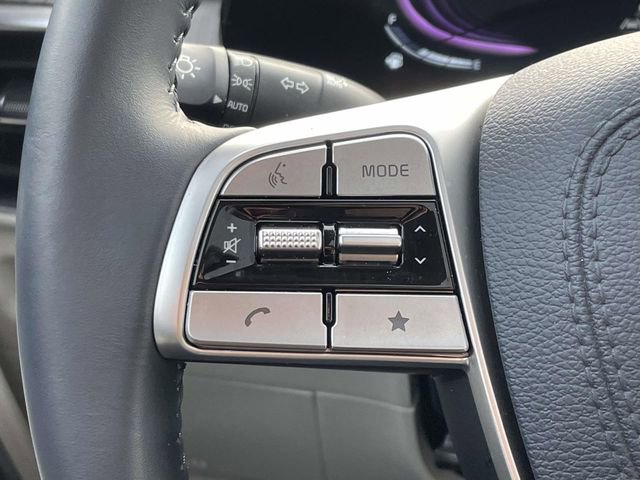 Used 2025 Kia Telluride EX w/ EX Captain's Chair Package image 22