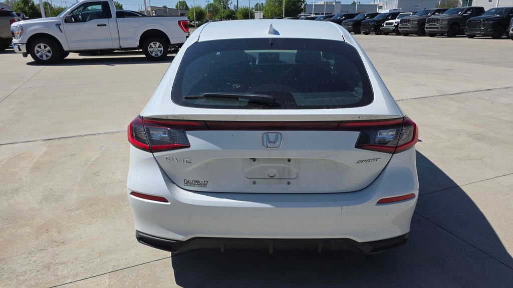 Used 2023 Honda Civic Sport image 4