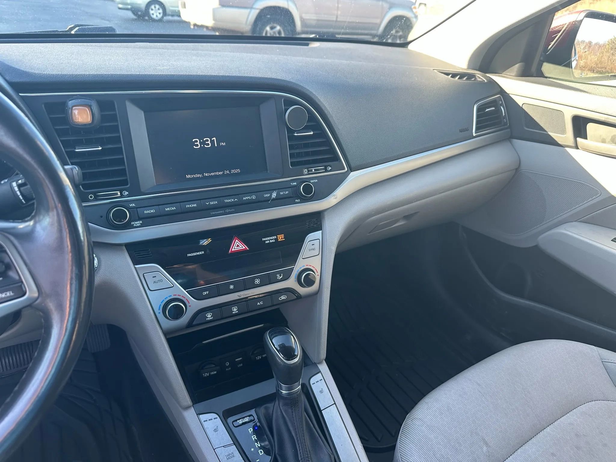Used 2018 Hyundai Elantra Value Edition image 19