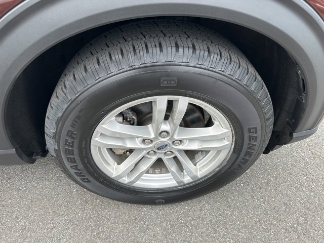 Used 2020 Ford Explorer XLT w/ Comfort Package image 8