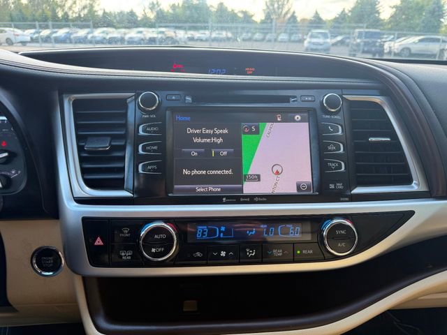 Used 2019 Toyota Highlander XLE image 9
