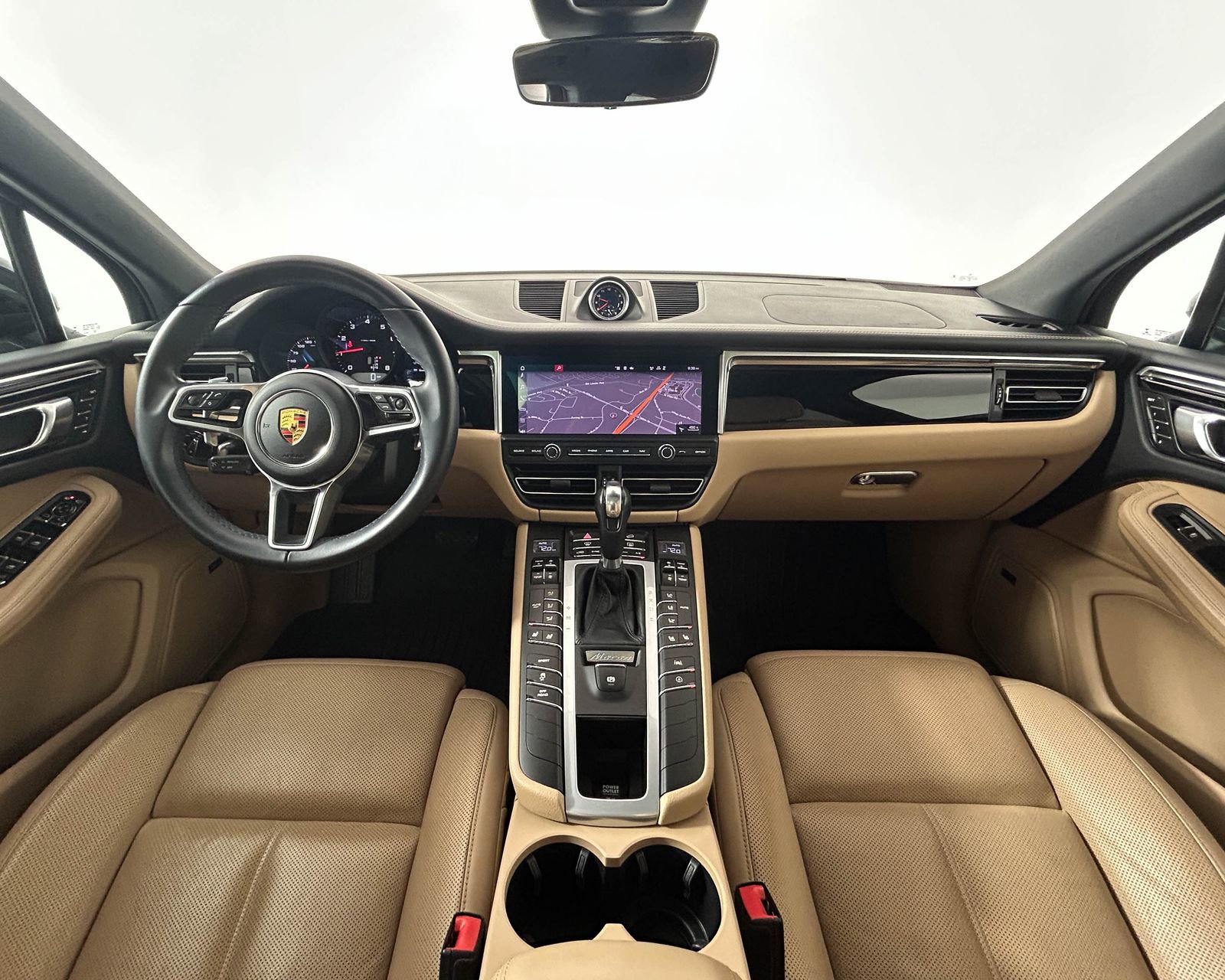 Used 2020 Porsche Macan image 13