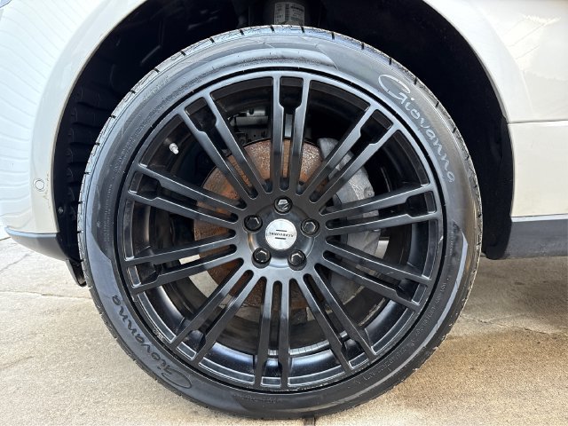 Used 2015 Land Rover Range Rover Autobiography AWD/4WD image 27