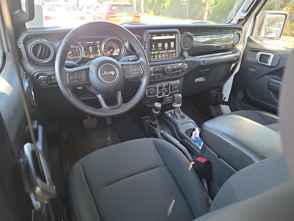 Used 2022 Jeep Gladiator Sport AWD/4WD image 5