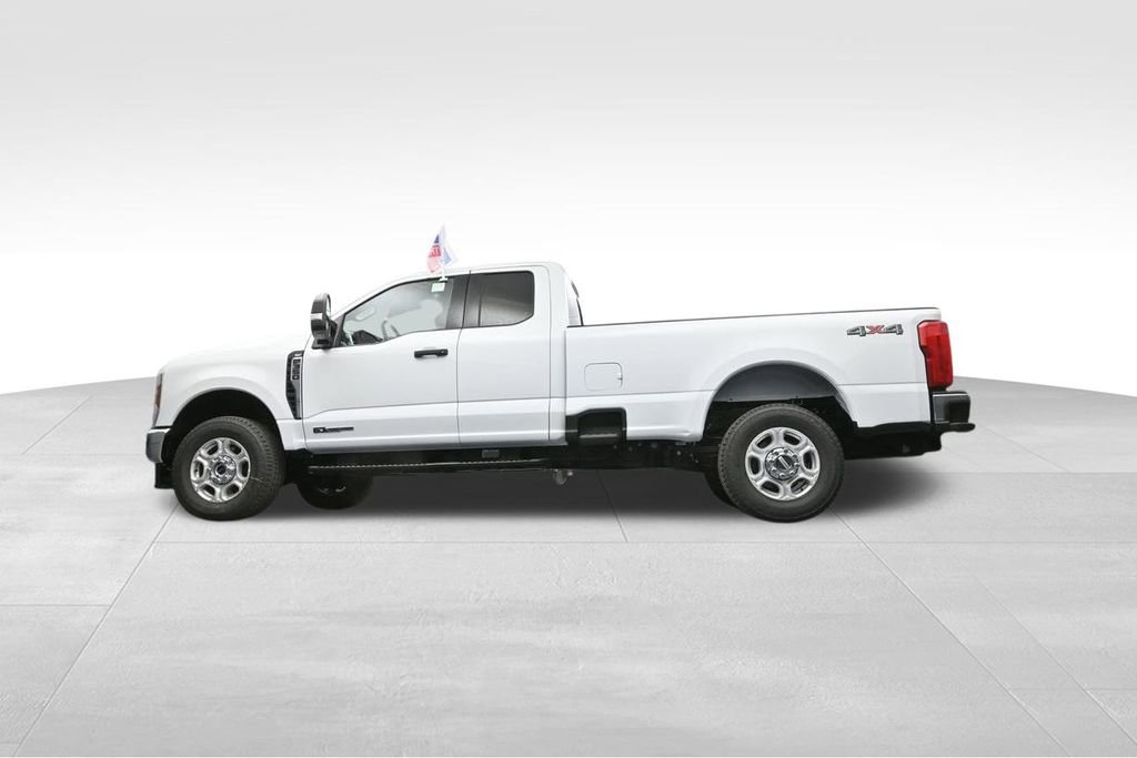 New 2026 Ford F350 XLT image 56