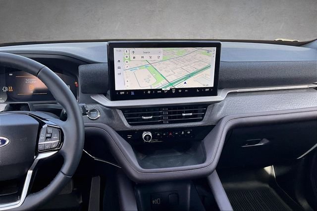 New 2026 Ford Explorer Platinum w/ LUX Leather Package image 6