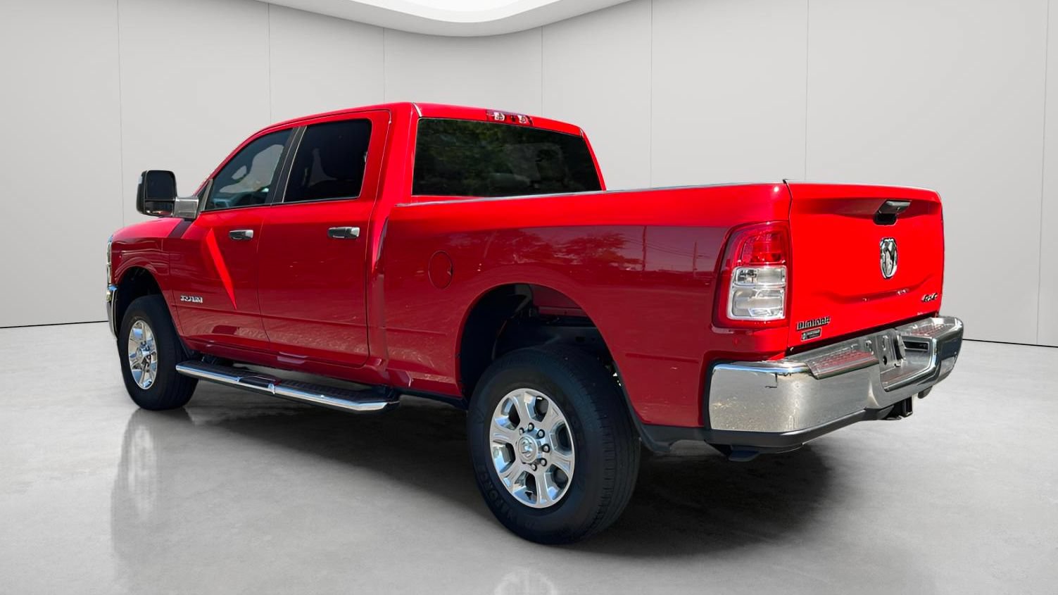 Used 2024 RAM 2500 Big Horn w/ Bed Utility Group AWD/4WD image 8