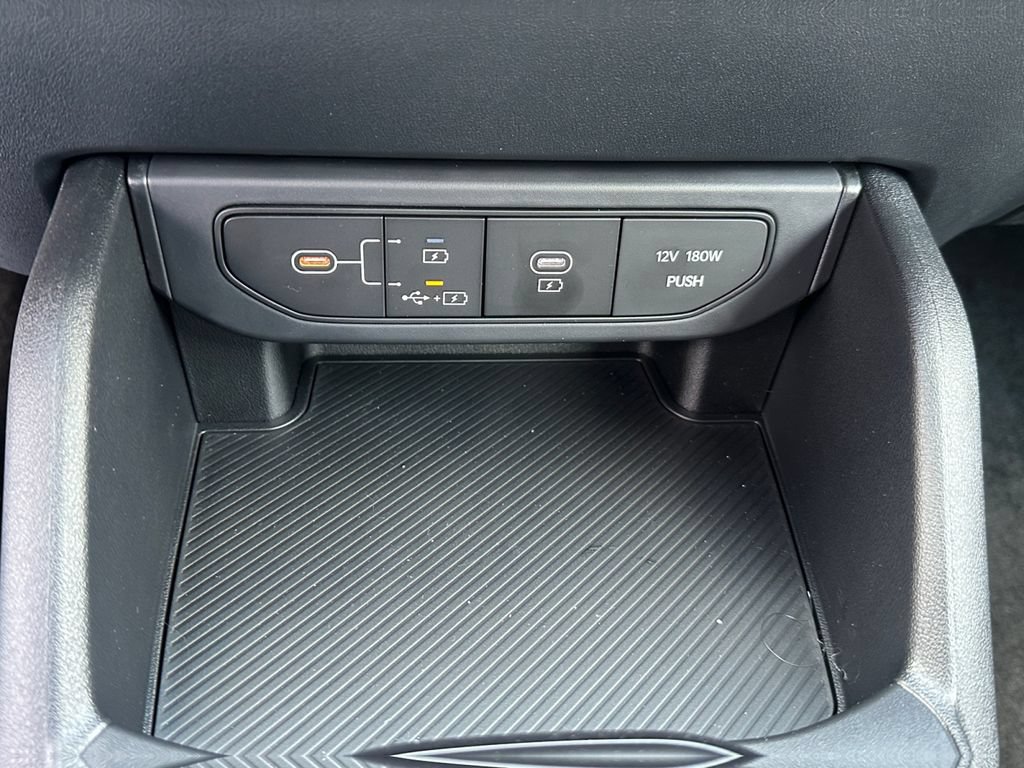New 2026 Kia K4 FWD image 17