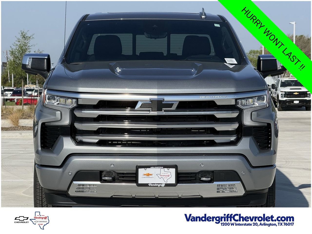 New 2026 Chevrolet Silverado 1500 High Country AWD/4WD image 7