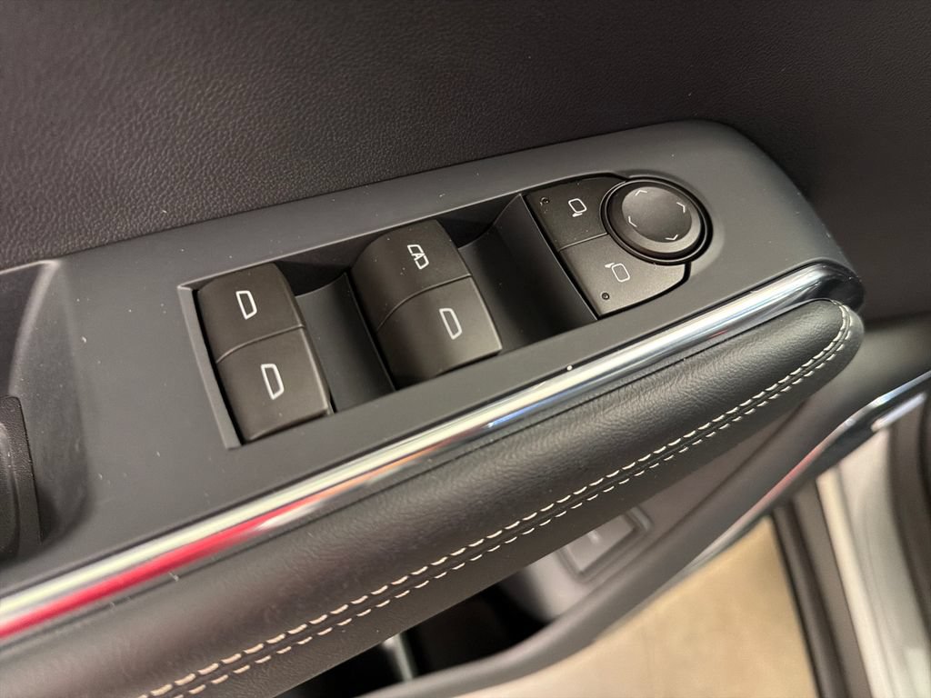 New 2026 GMC Acadia Elevation w/ Black Edition FWD image 21