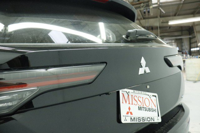 New 2026 Mitsubishi Outlander SE FWD image 4