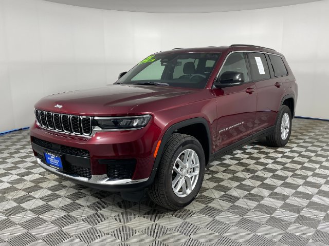 Used 2025 Jeep Grand Cherokee L Laredo w/ Trailer Tow Package AWD/4WD image 1