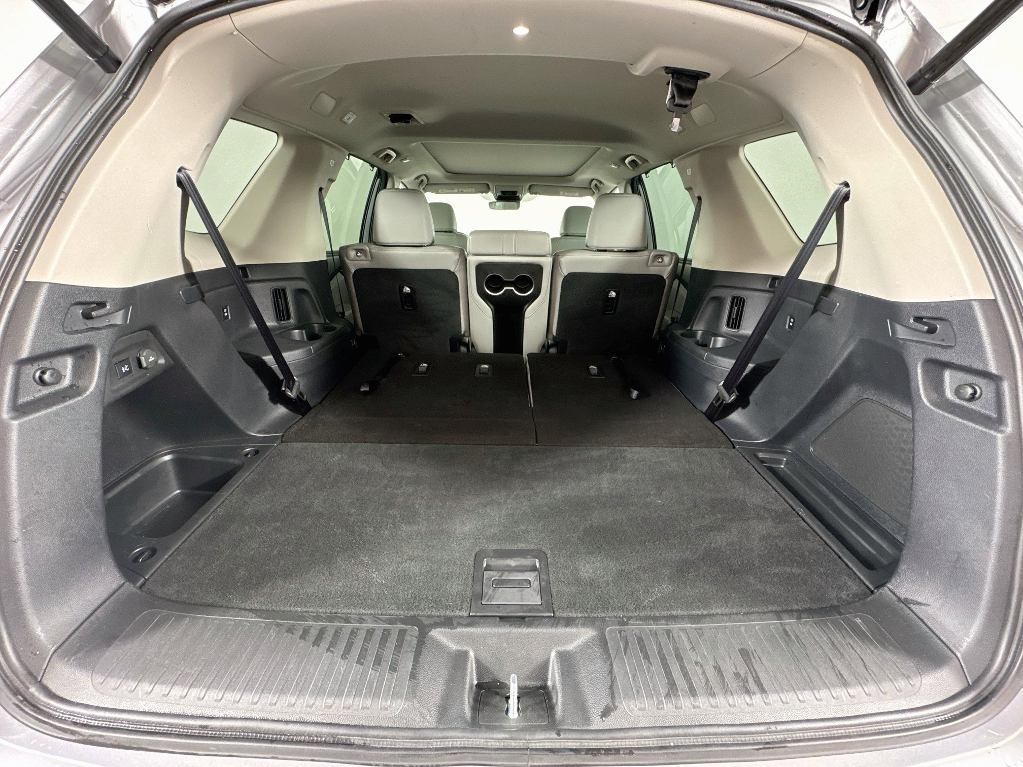 Certified 2025 Honda Pilot Touring image 36
