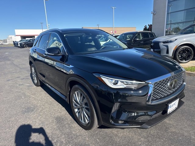 Certified 2023 INFINITI QX50 Luxe image 3