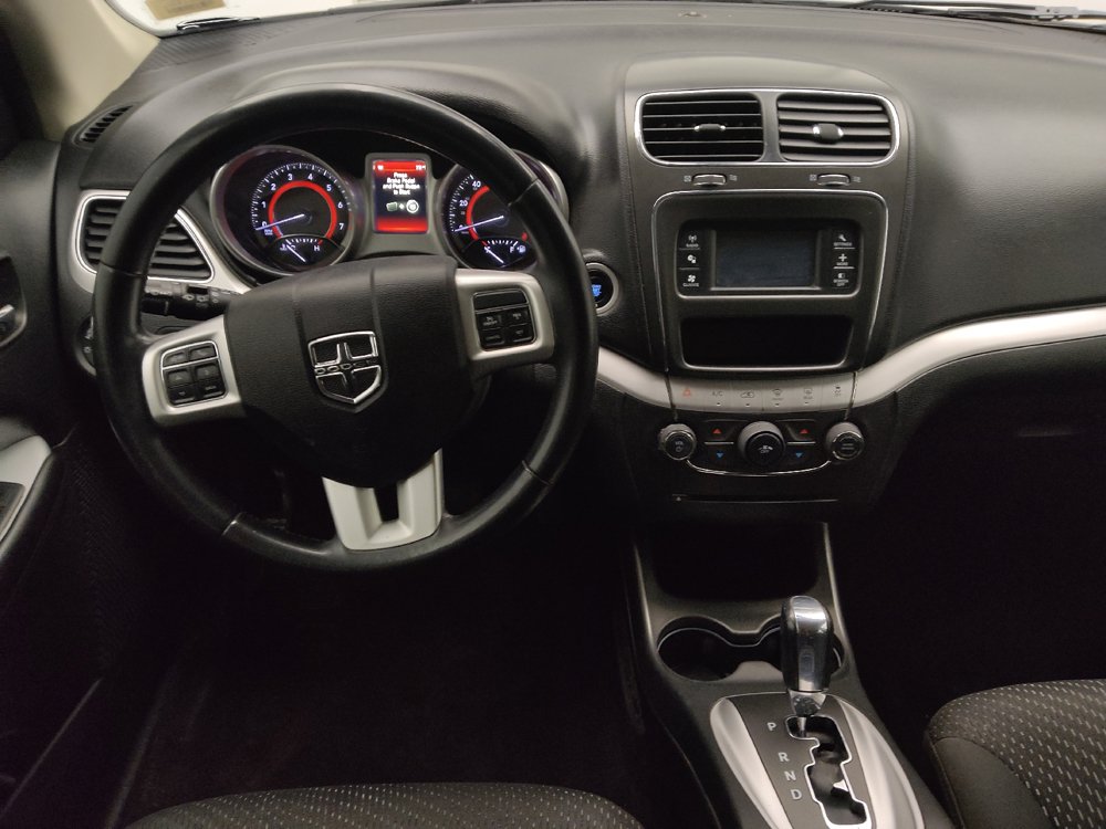 Used 2018 Dodge Journey SE w/ Popular Equipment Group FWD image 22