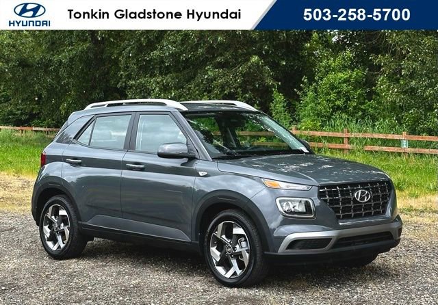 Certified 2025 Hyundai Venue SEL FWD image 1