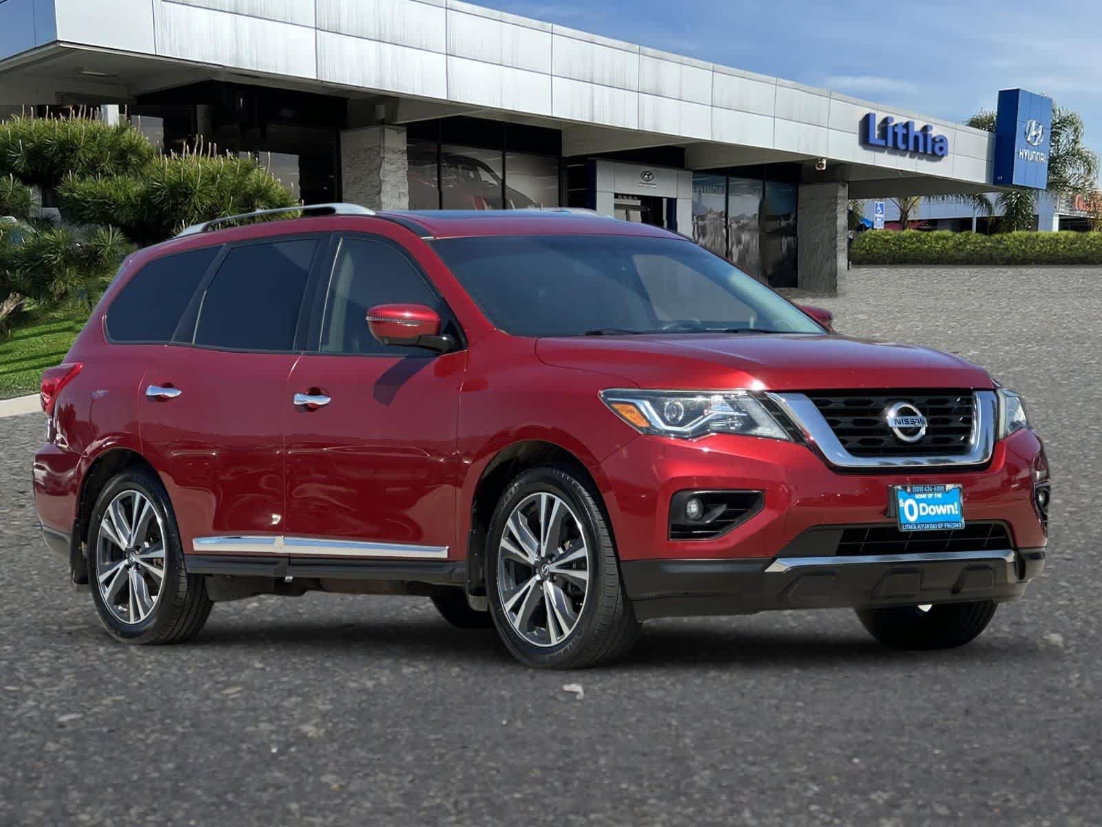 Used 2018 Nissan Pathfinder Platinum FWD image 10