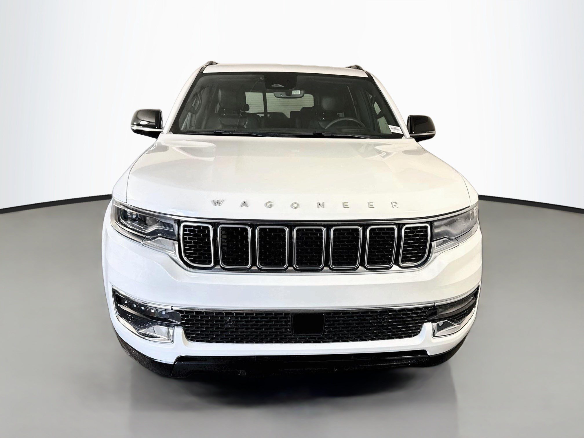 Used 2024 Jeep Wagoneer Series III AWD/4WD image 2