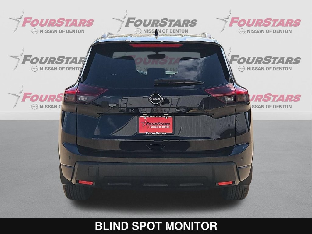 New 2026 Nissan Rogue Dark Armor FWD image 5