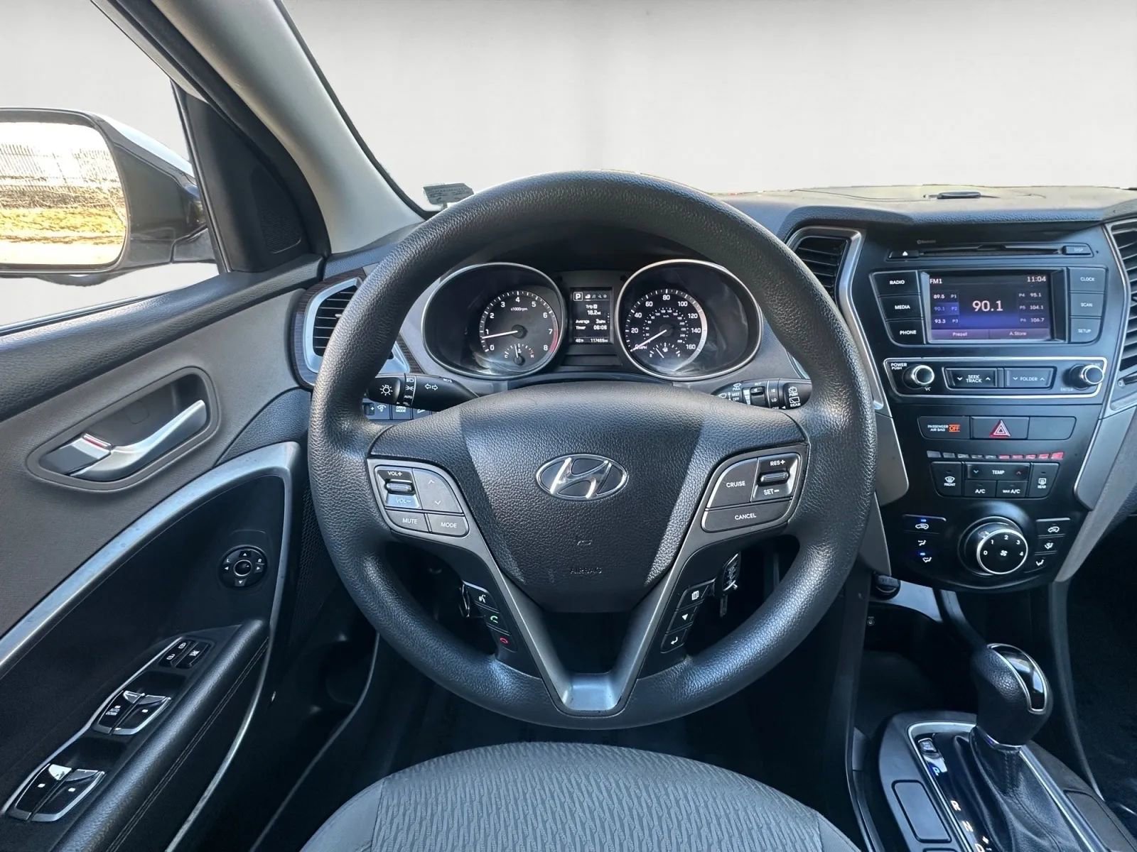 Used 2018 Hyundai Santa Fe Sport FWD image 12