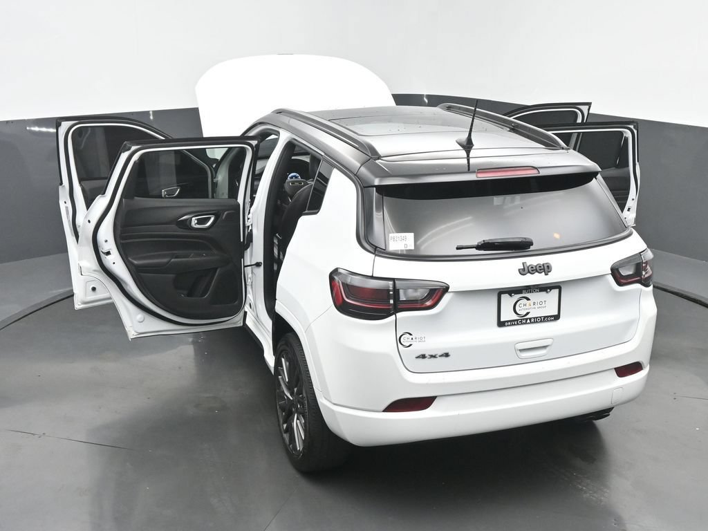 Used 2022 Jeep Compass High Altitude AWD/4WD image 64