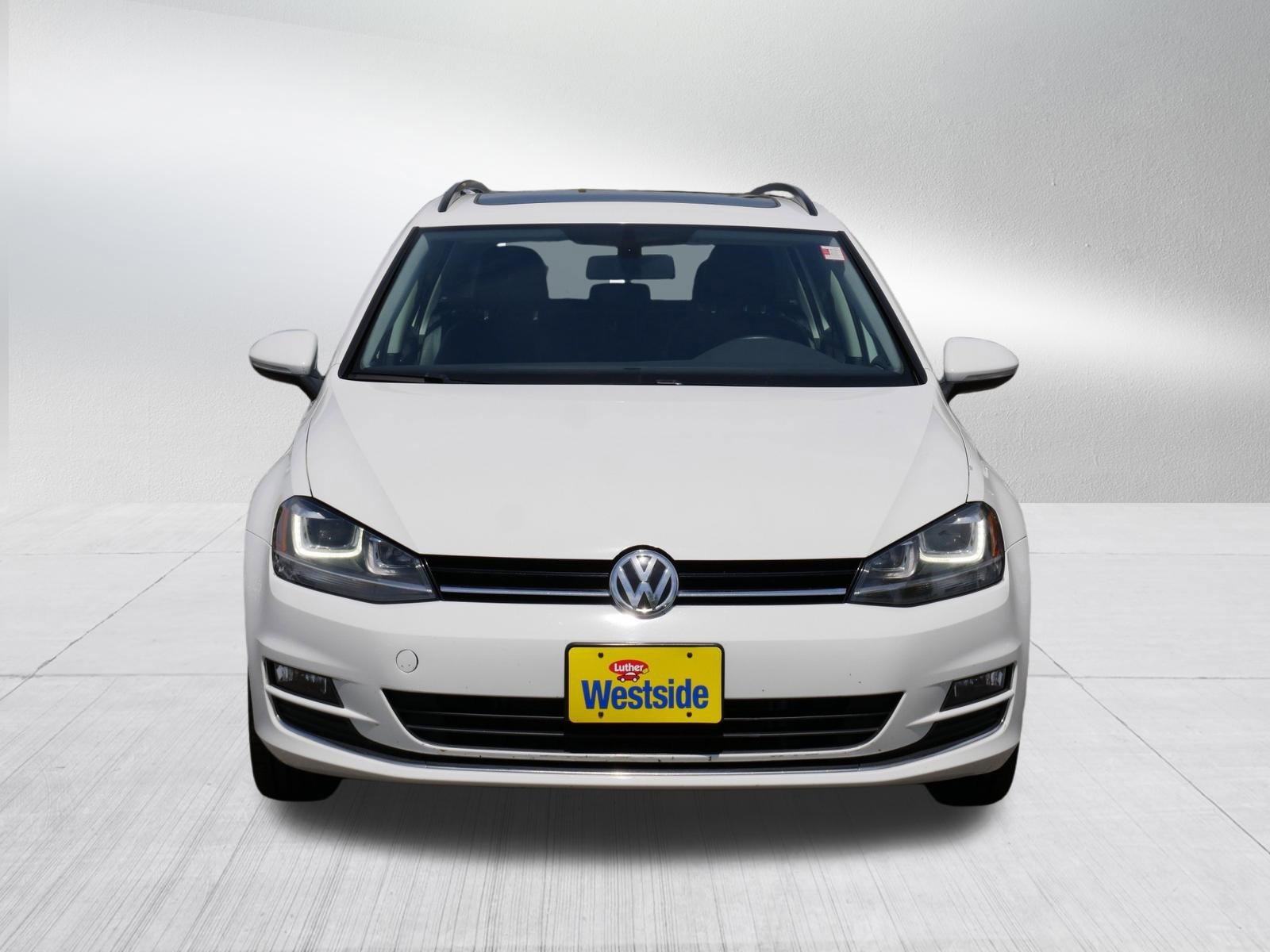 Used 2016 Volkswagen Golf SE w/ Lighting Package FWD video 2