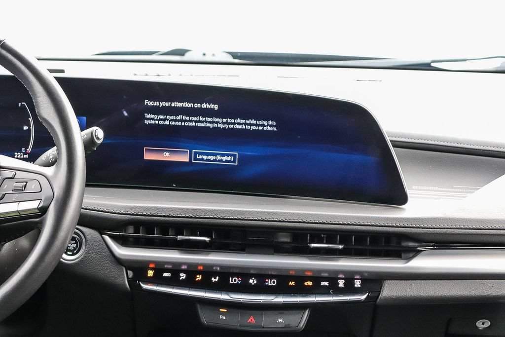 Used 2024 Cadillac XT4 Premium Luxury AWD/4WD image 17