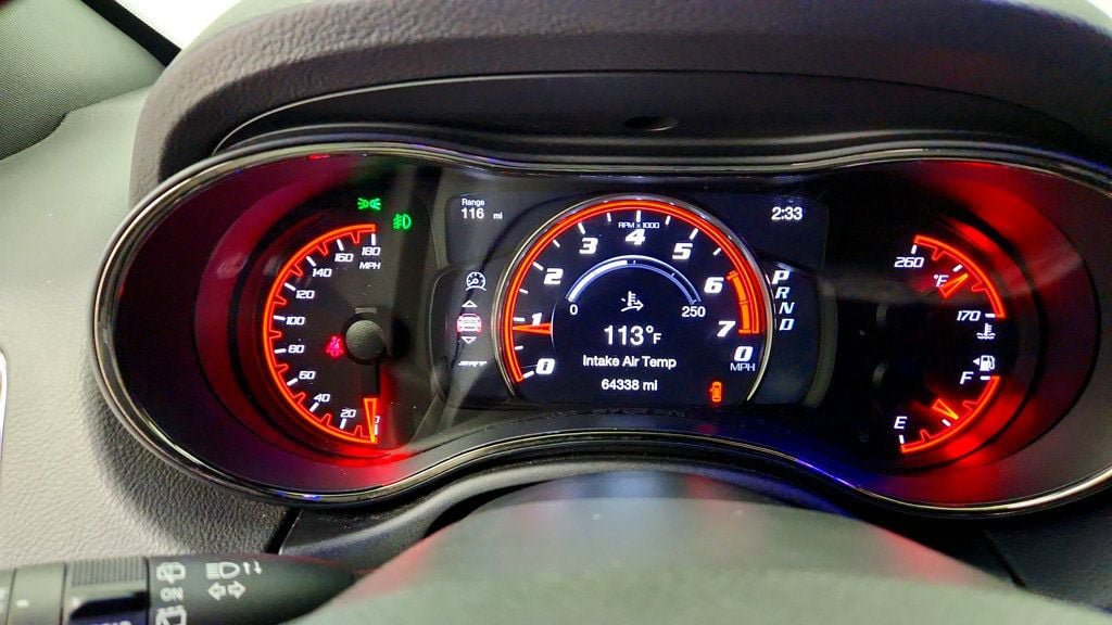Used 2018 Dodge Durango SRT w/ Technology Group AWD/4WD image 16